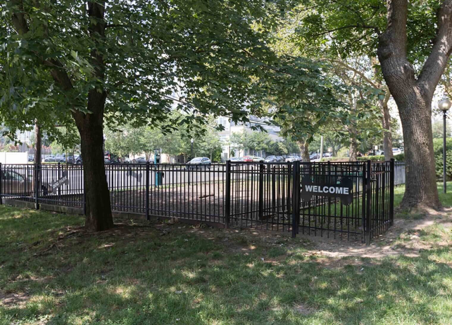 hoyt bedford outdoor gate trees parking