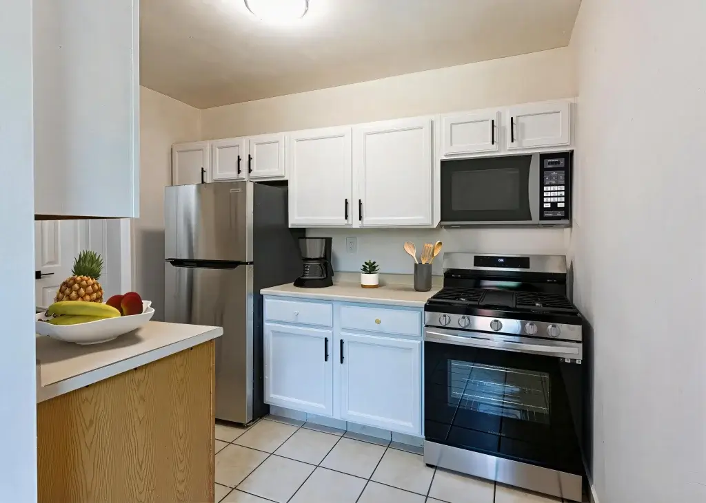 Hoyt Bedford modern kitchen